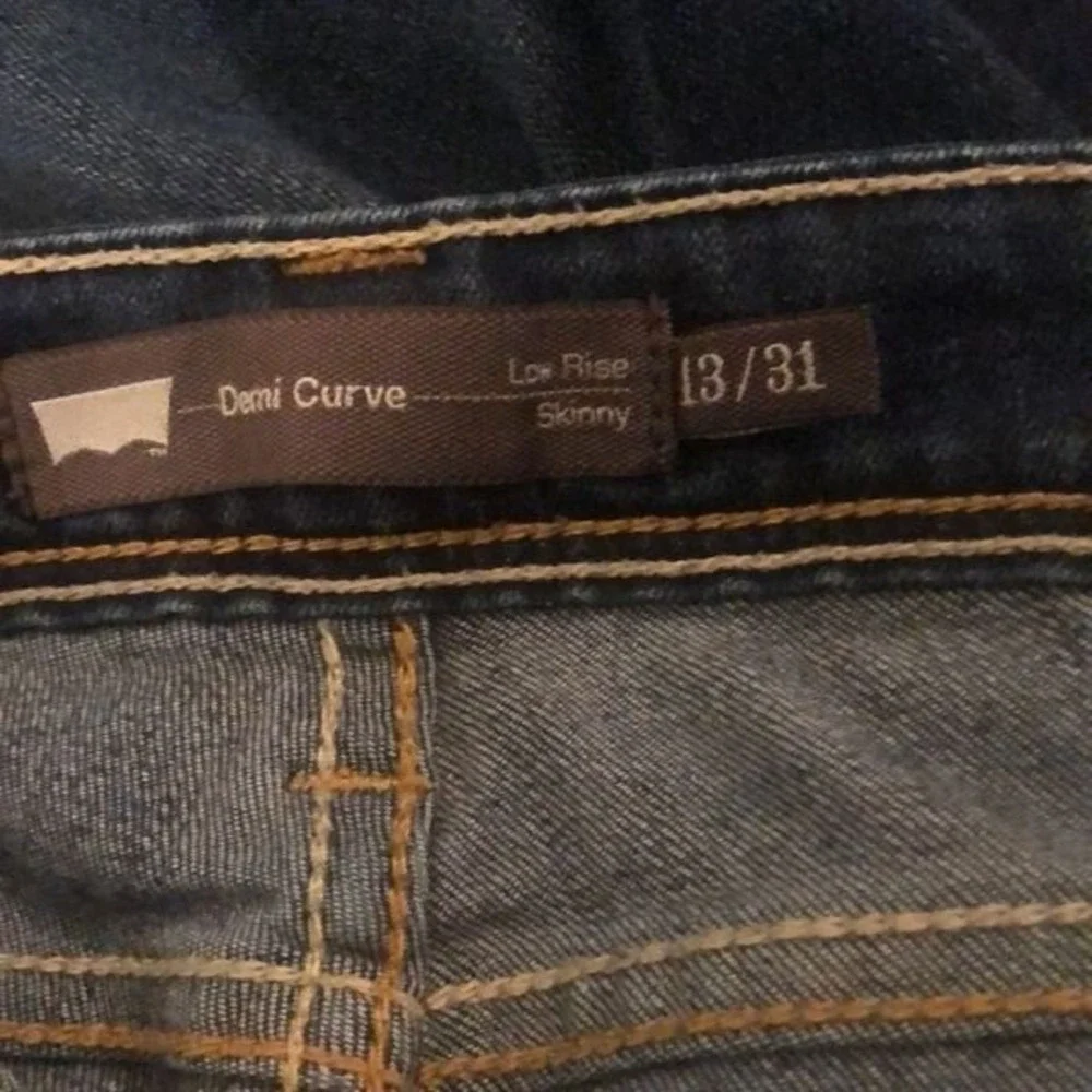 Levis Demi‎ Curve Dark Denim Skinny